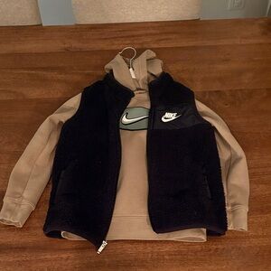 Nike Black Vest with Tan Hoodie size 6/7